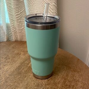 YETI Aqua Tumbler with Straw